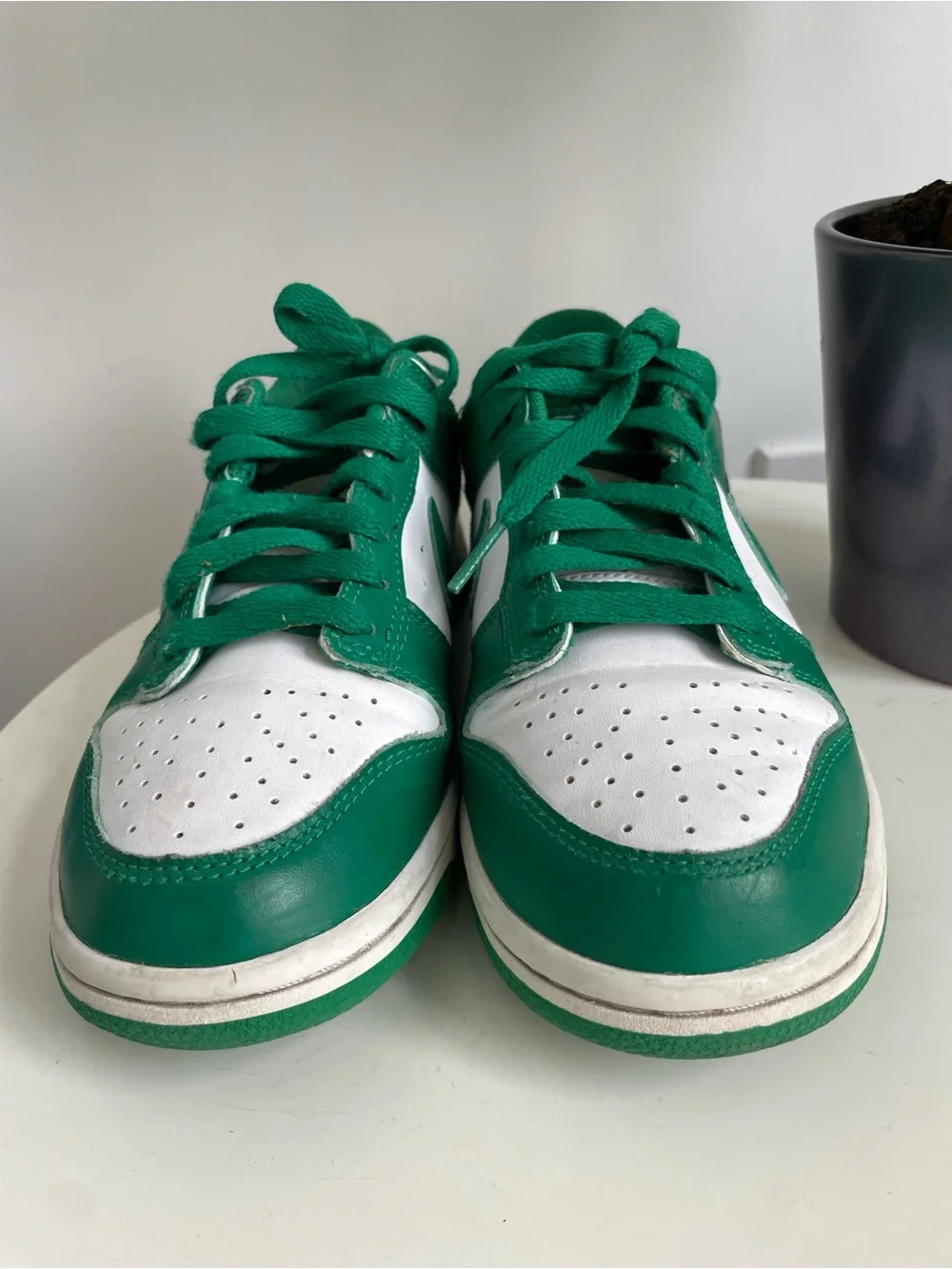Women Size 7 Nike Dunk Low White Malachite Green Shoes 5.5Y